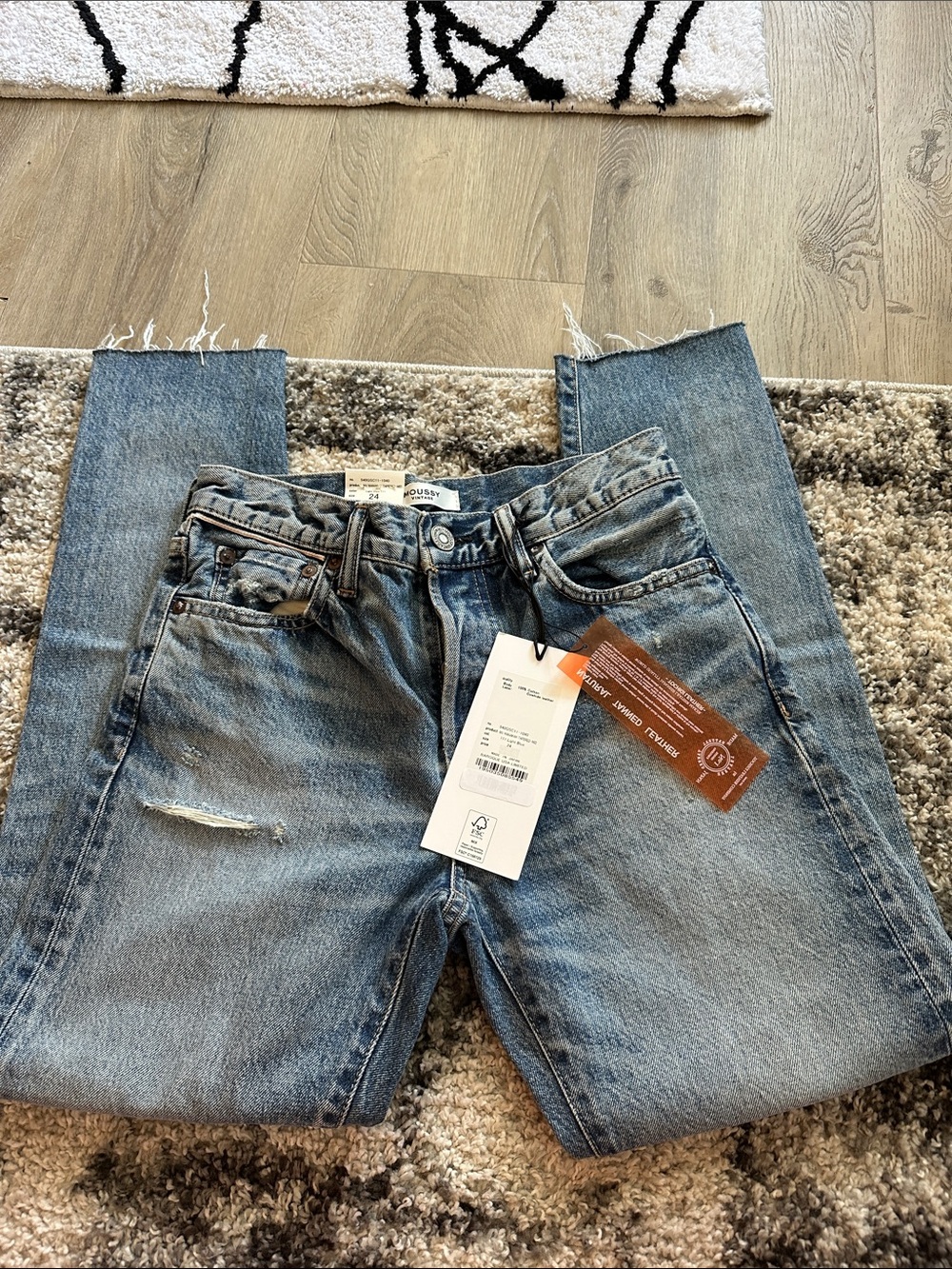 Light Blue women’s Moussy Vintage Denim Jeans - size 24